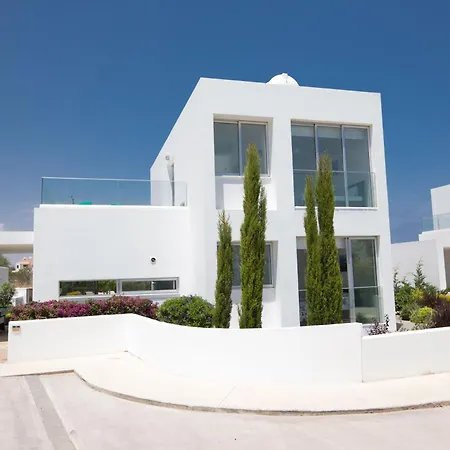 Hébergement de vacances Wunderschoene Ferienvilla Fuer 10 Personen Protaras